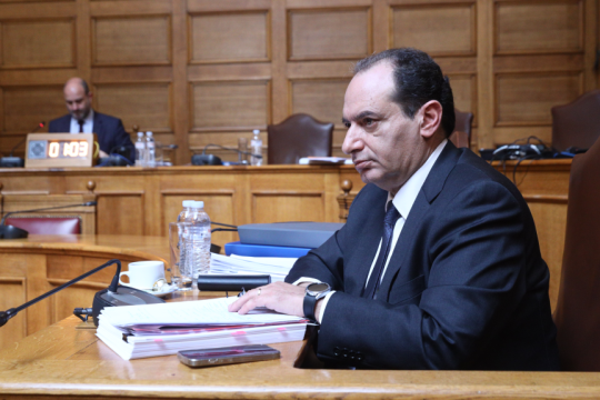 Ο πρώην υπουργός μεταφορών Χρήστος Σπίρτζης στην εξεταστική για τα Τέμπη